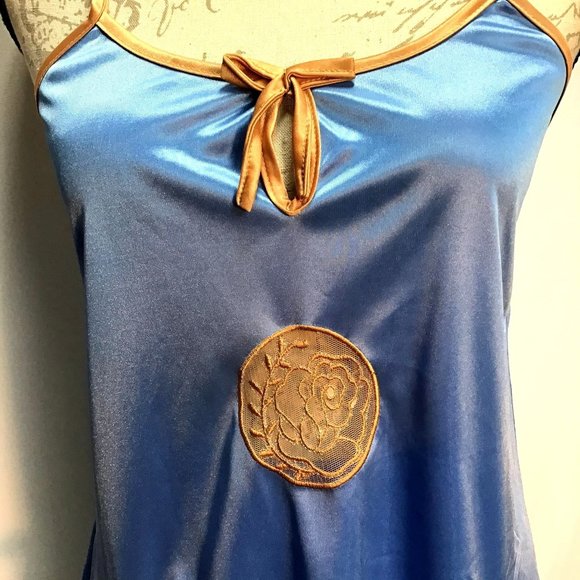 Satin, "Vintage Look", 2-PC Pajamas - Picture 2 of 12